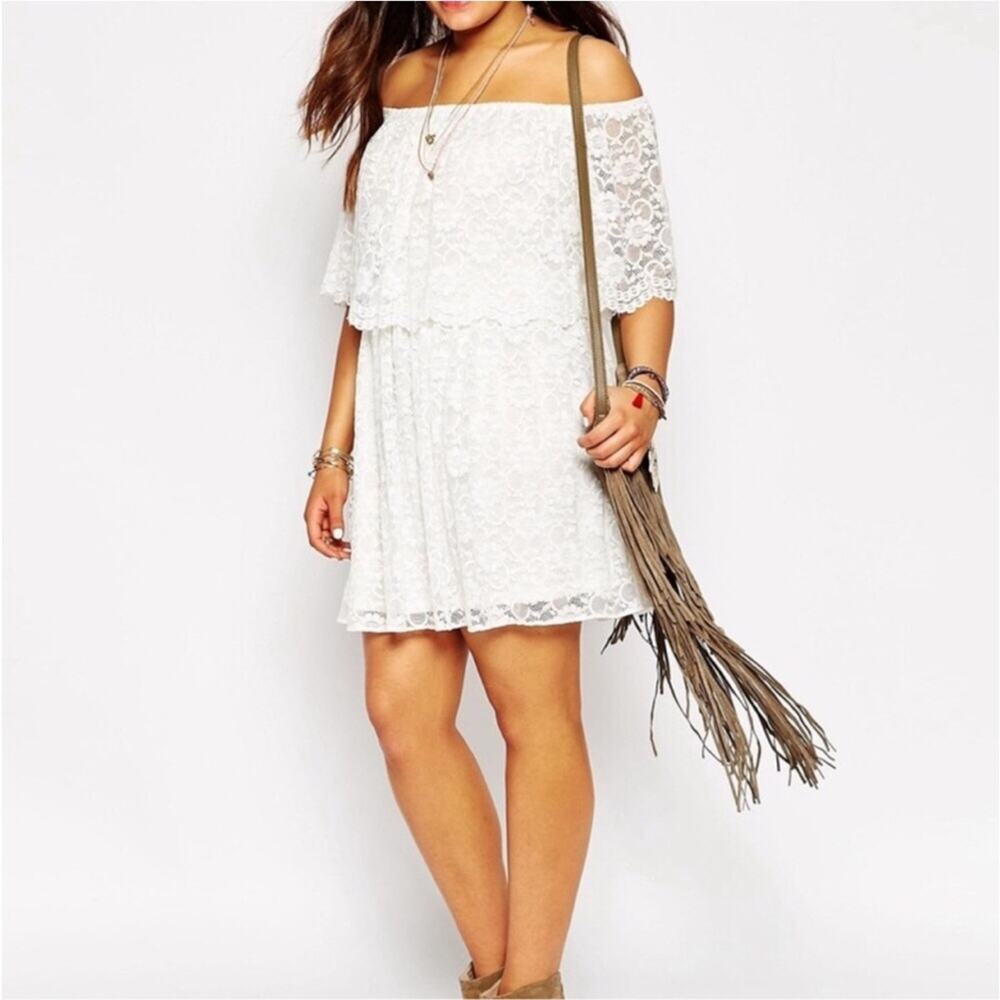 ASOS Curve Off Shoulder Ivory Lace Dress 24 NWT - Picture 2 of 7